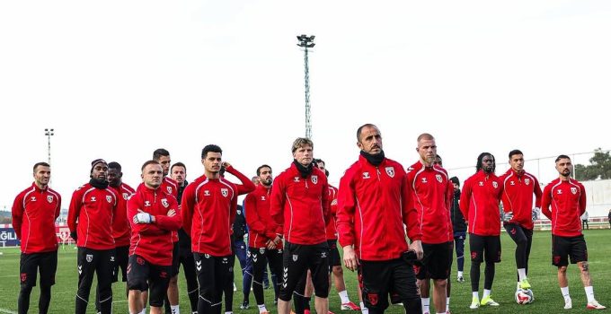 Samsunspor Antalya Deplasmanında Galibiyet Peşinde