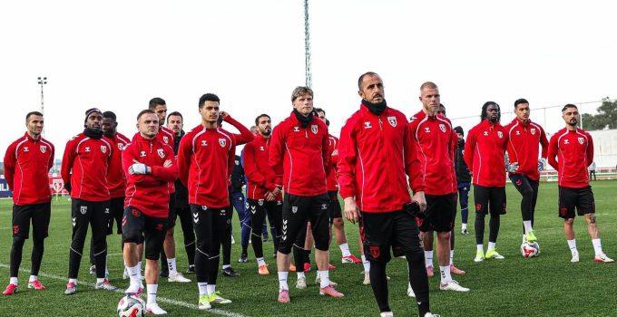 Samsunspor – Trabzonspor Maçı: Karadeniz Derbisinde Heyecan Dorukta