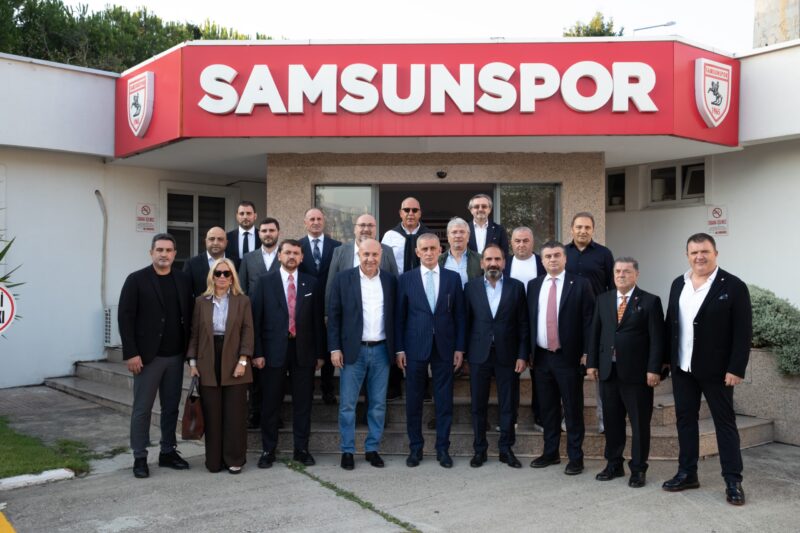 TFF Başkanı Hacıosmanoğlu ve Samsunspor Başkanı Yüksel Yıldırım Nuri Asan Tesisleri'nde.