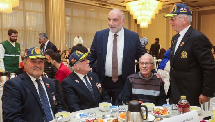 Canik Belediye Başkanı İbrahim Sandıkçı Şehit Yakınlarıyla Buluştu