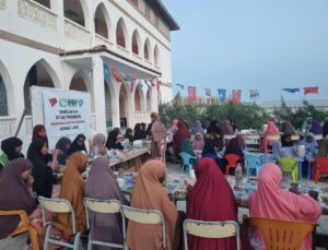 İbrahim Sandıkçı Somali’de Samsun Kardeşlik Sofrasını Kurdu