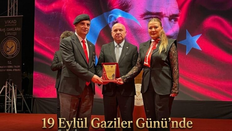 Ordulu gazeteci Adil Koçalan’a Gaziler Günü’nde anlamlı plaket