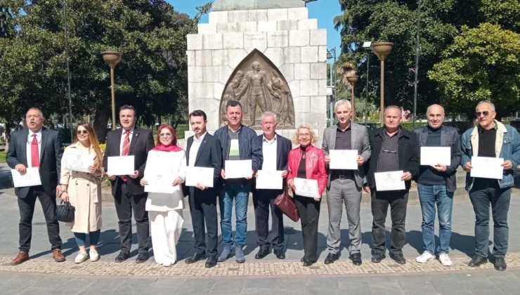 CHP’li İlkadım Belediye Meclis Üyeleri Mutlak Butlan Kararını Tanımıyor: Özgür Özel’e Tam Destek