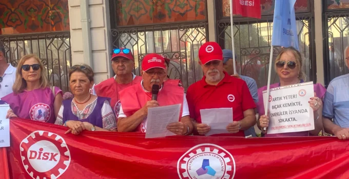 Samsun’da Emeklilerden Sert Eylem: “Bu Sefalet Düzenini Kabul Etmiyoruz”