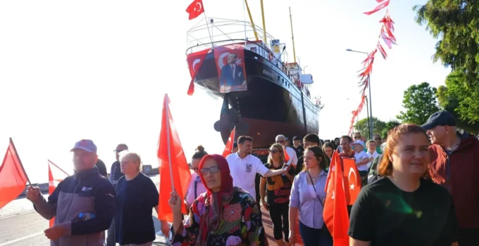 İstiklal Meydanı, Samsun’un Milli Mücadele Ruhunu Yaşatıyor