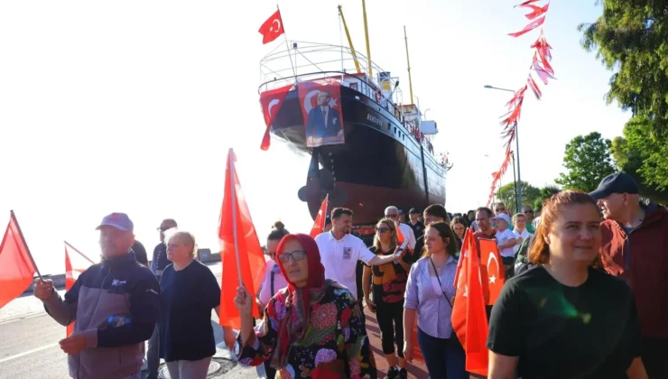 İstiklal Meydanı, Samsun’un Milli Mücadele Ruhunu Yaşatıyor