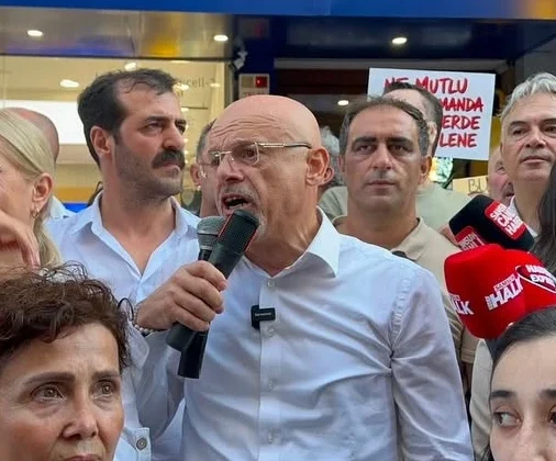 Mehmet Özdağ Halk TV’de Konuştu: “O Kapıyı Hiç Kapatmadık!”