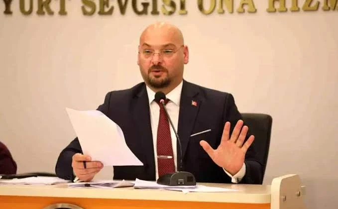 Atakum Belediye Başkanı Serhat Türkel ve Meclis Üyeleri Yeni Parti’ye Katıldı