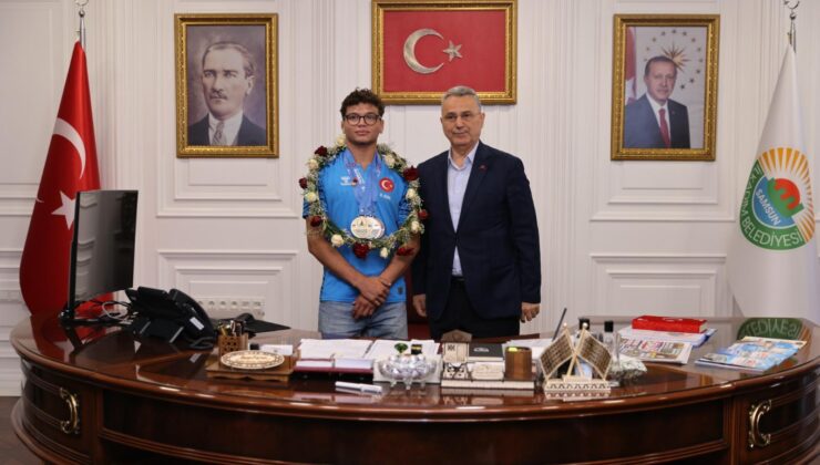 İlkadımlı güreşçi Oğuzhan Kaya’dan gümüş madalya