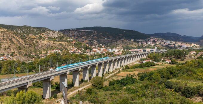 Samsun Hızlı Trenle Başkente Yaklaşıyor!