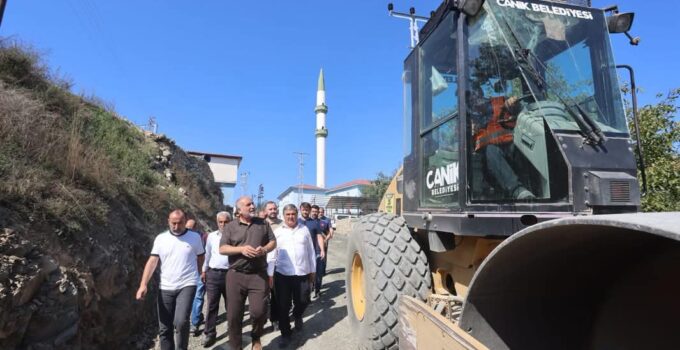 Canik’te altyapı ve üstyapı yatırımları sürüyor