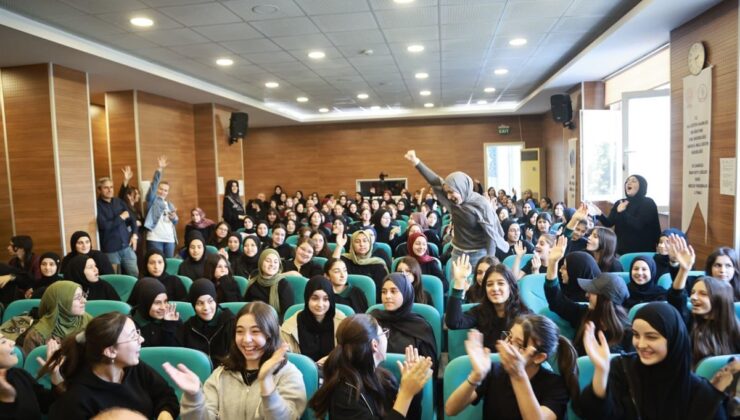 Başkan Sandıkçı: “Eğitim desteğimiz sürüyor”