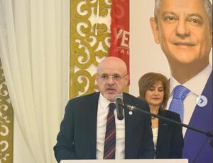 Yeni Parti’de ön seçim yarışını Özdağ kazandı